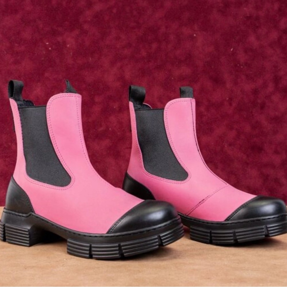 Trendy Pink and Black Ankle Boots